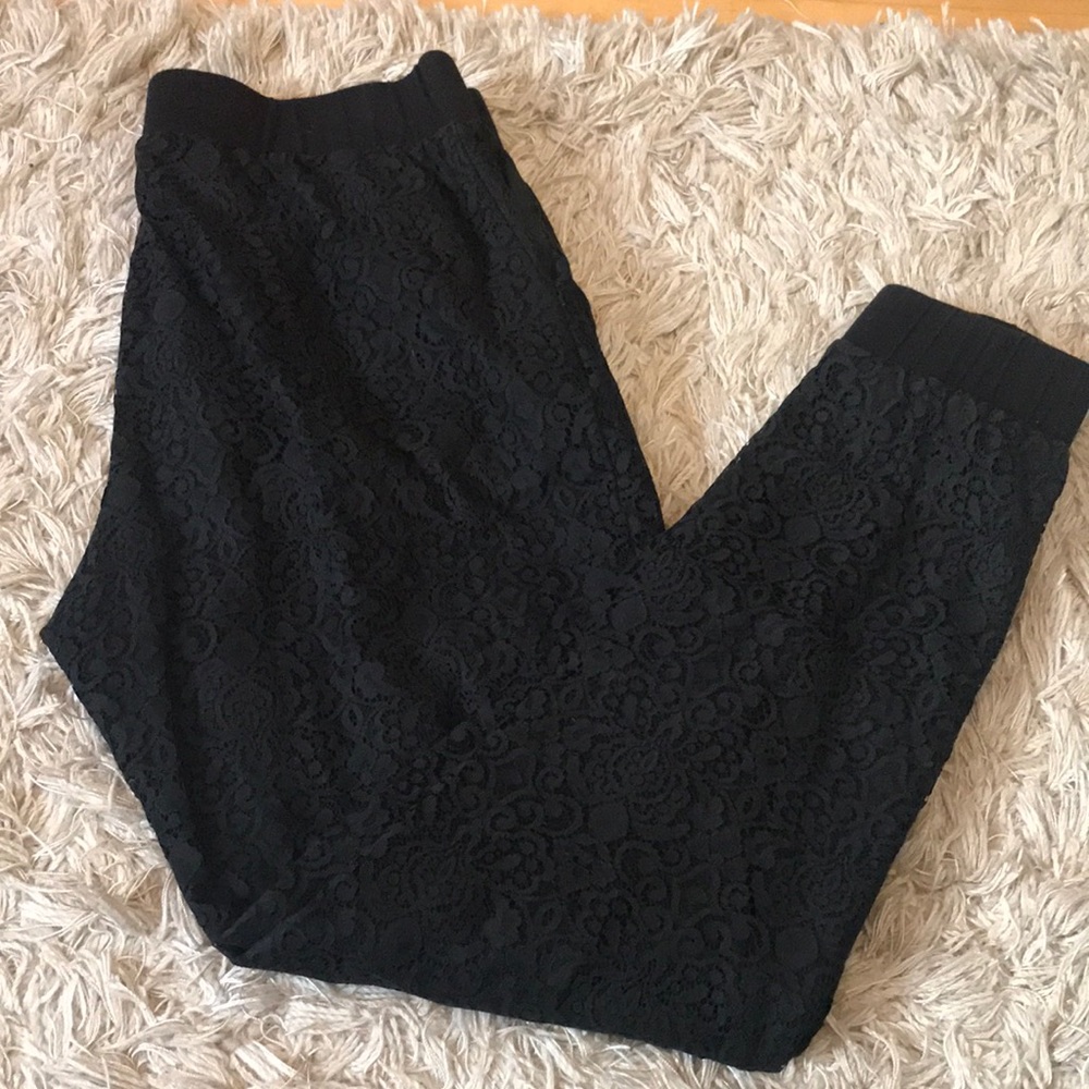 Cabi lace joggers! Size S, style #3137. Rare find.